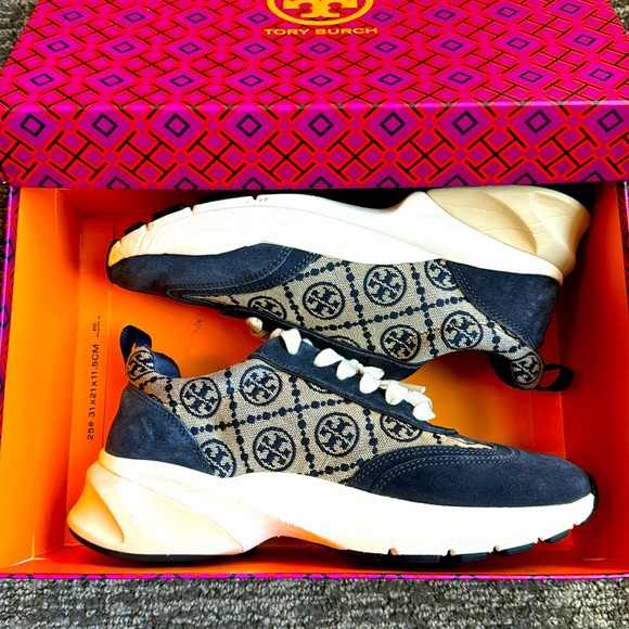 🤩Tory Burch Women's T Monogram Good Luck Trainer Sneakers size #8 like new - Picture 4 of 16